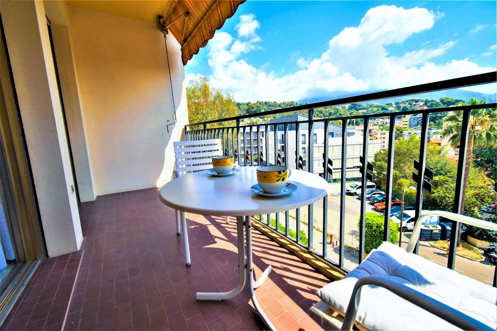 L'Orangerie - Proche Mer - Terrasse - Parking Prive - Clim Рокбрюн-Кап-Мартин Екстериор снимка